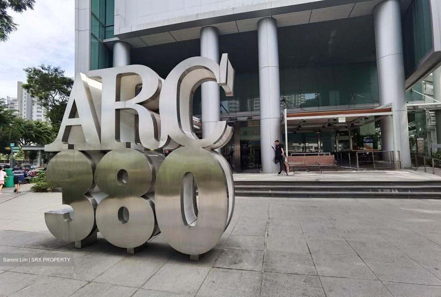 Arc 380 (D8), Office #610991781